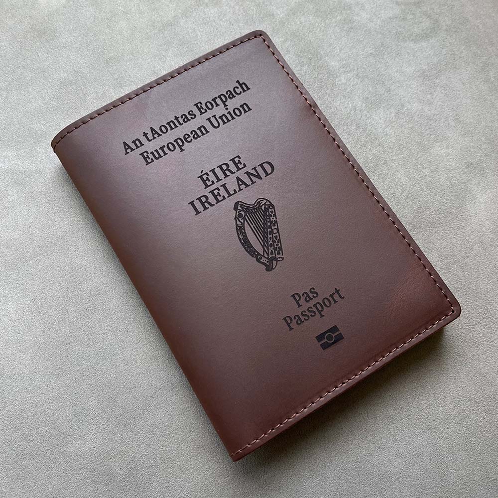 Phone Cases Ireland - Spersonalizowana skórzana irlandzka okładka na paszport