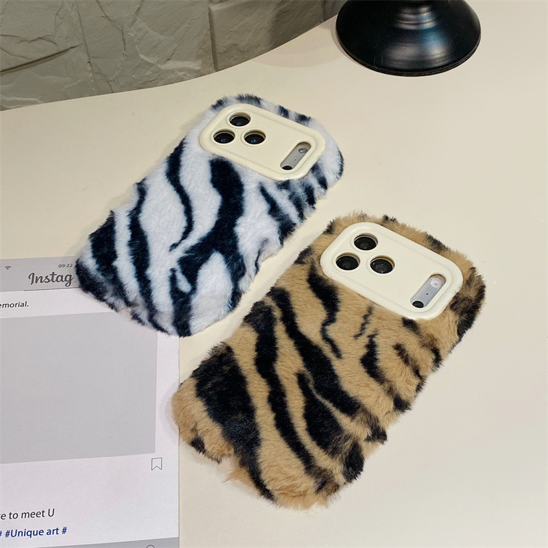 Luksusowe etui na telefon z wz – Phone Cases Iphone 13 recenzja i cena