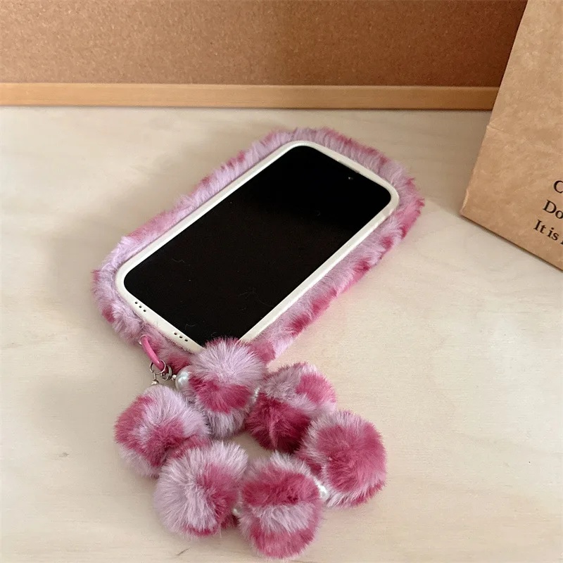 Modne futrzane etui na telefon – Phone Cases Iphone 13 recenzja i cena