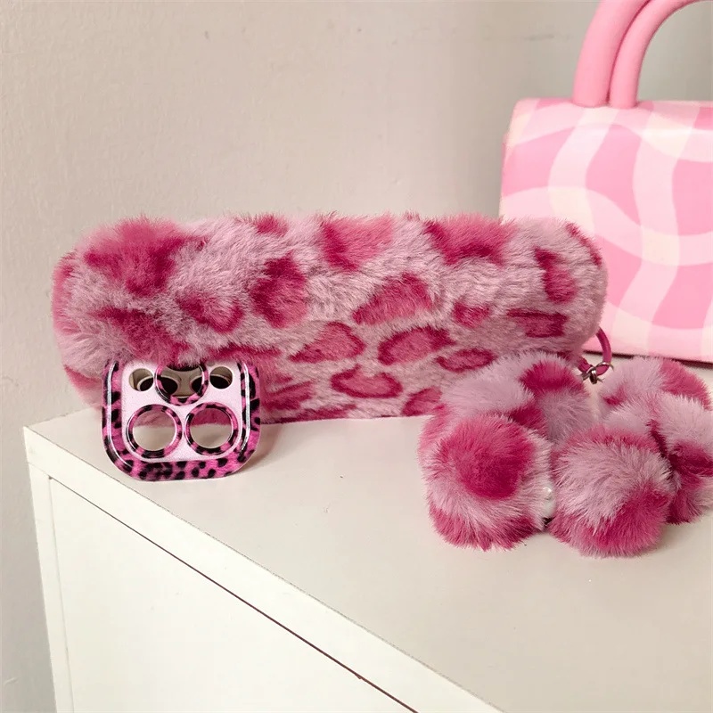 Modne futrzane etui na telefon – Phone Cases Iphone 13 recenzja i cena