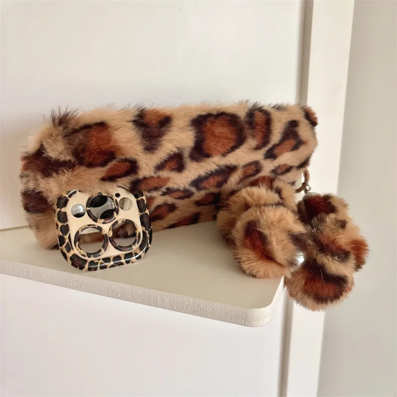 Modne futrzane etui na telefon – Phone Cases Iphone 13 recenzja i cena